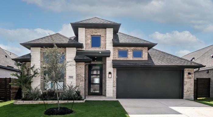306 Foxfire Cove