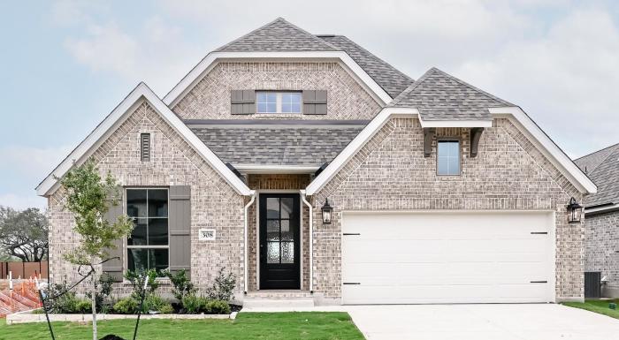 308 Foxfire Cove